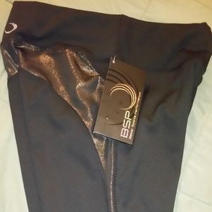 BSP /Better Sports Performance Workout Capris Sz M